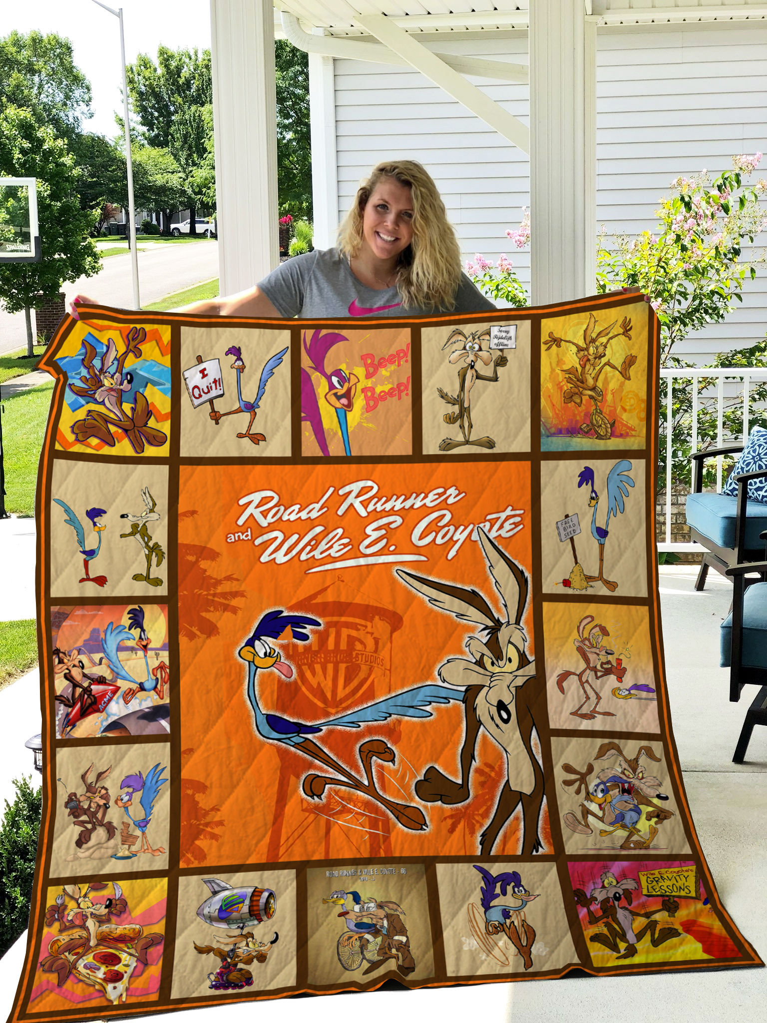 Wile E. Coyote And The Road Runner Quilt Blanket Ver 17