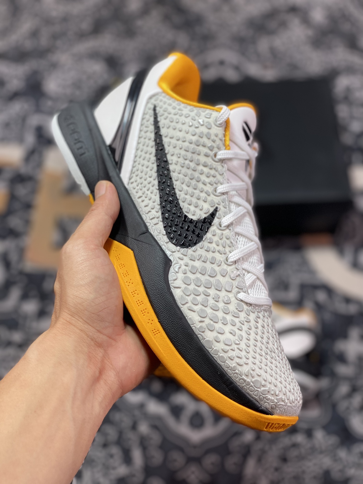 Zoom Kobe 6 Protro White Del Sol